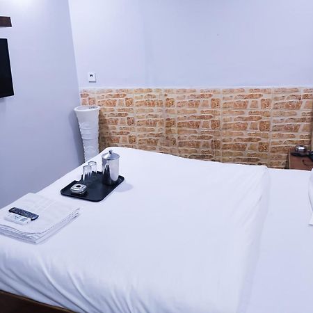 Mannat Stay Hotel - Laxmi Nagar Νέο Δελχί Εξωτερικό φωτογραφία