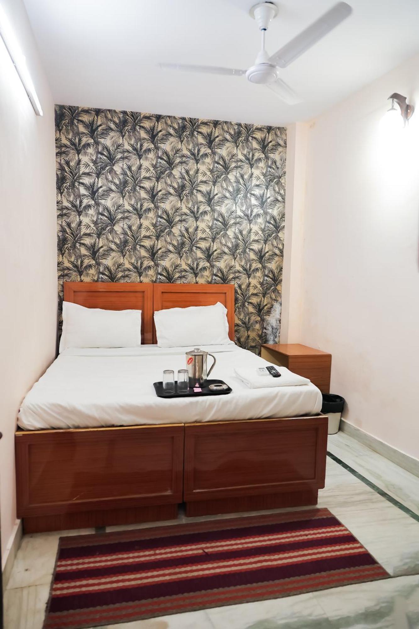 Mannat Stay Hotel - Laxmi Nagar Νέο Δελχί Εξωτερικό φωτογραφία